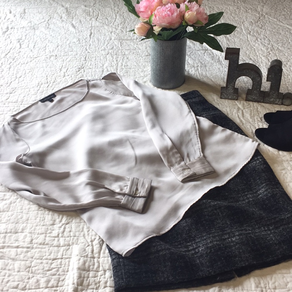Banana Republic Long Sleeve Blouse